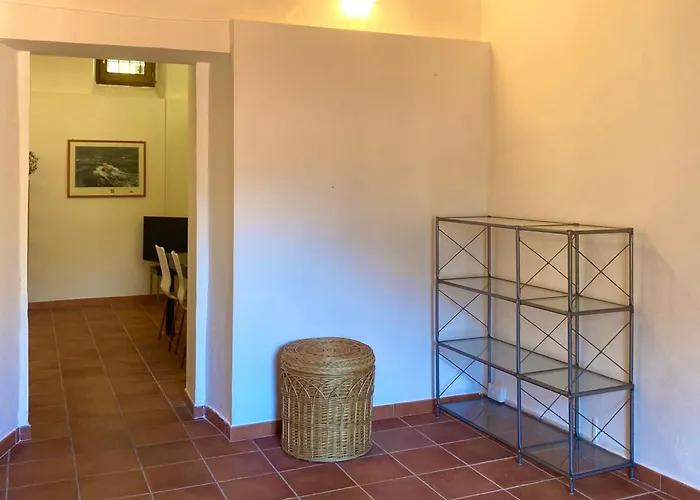 - Centro Storico - Strada Sospiro מראטיאה